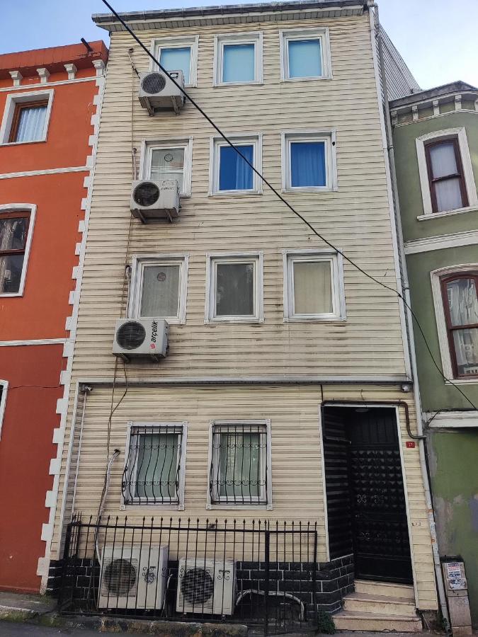 Mert Apartman Istanboel